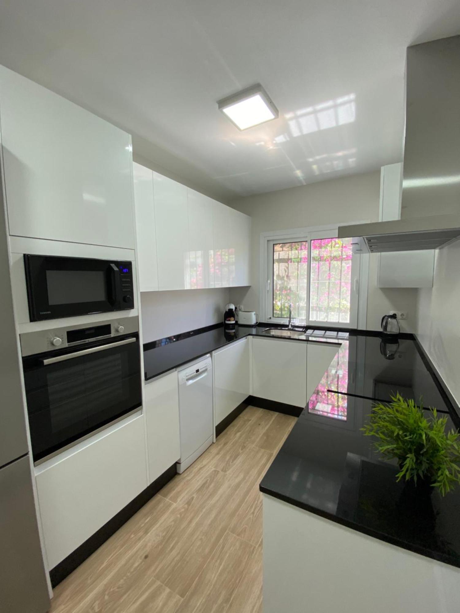 Independent Villa Beach House El Bosque Ла Кала де Михас Екстериор снимка